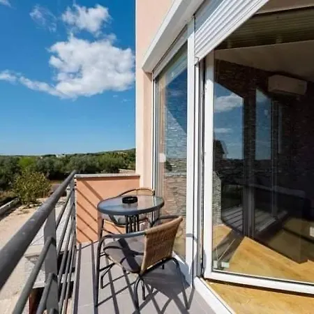 Apartament Anamarija