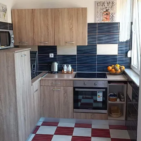 Apartment Anamarija *