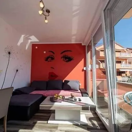Anamarija Apartament Sukošan