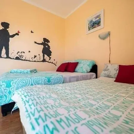 Apartament Anamarija *